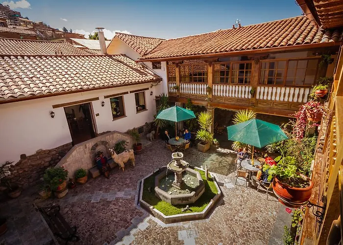 Rumi Punku Hotel 3*