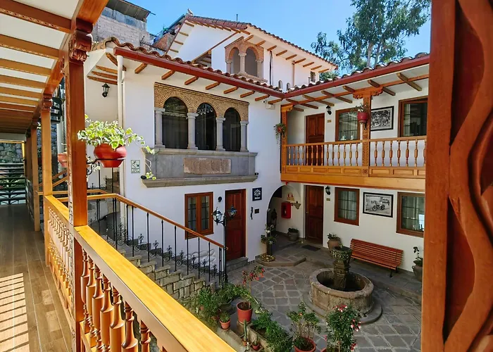 Rumi Punku Hotel 3*